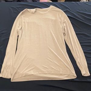 Lululemon Metal Vent Long Sleeve size XL